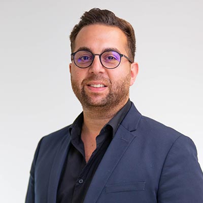 Özgür Gezer